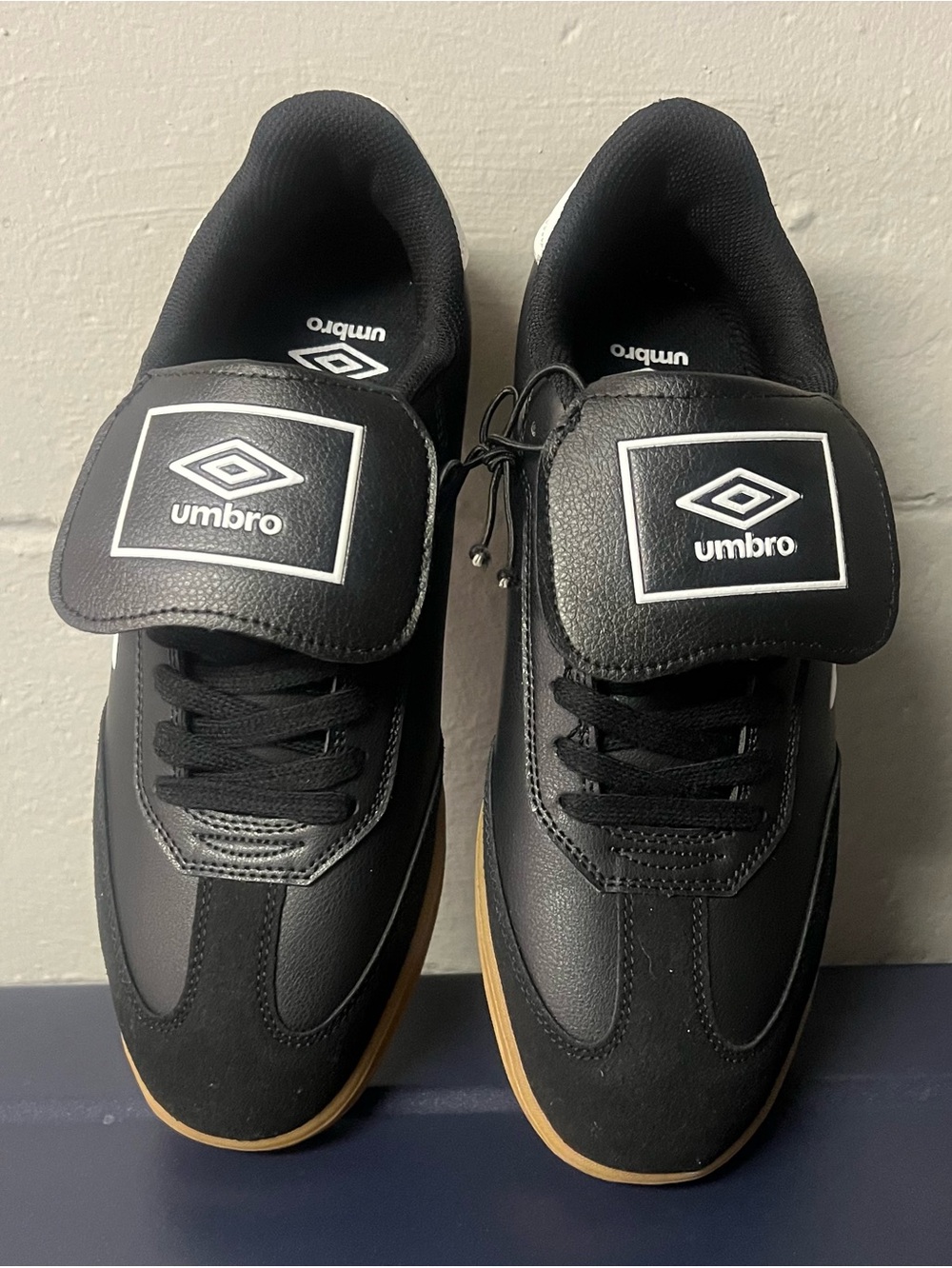 Umbro-Tx sneaker. Style UMO 48375001. Every day shoes. Size 10. Very Comfortable